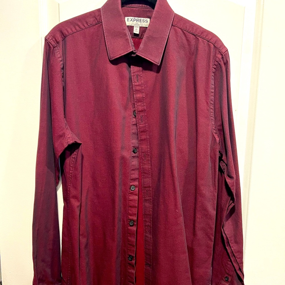 Express dress button down shirt maroon, sz M